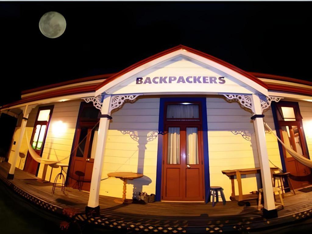 Stables Lodge Backpackers Napier Dış mekan fotoğraf